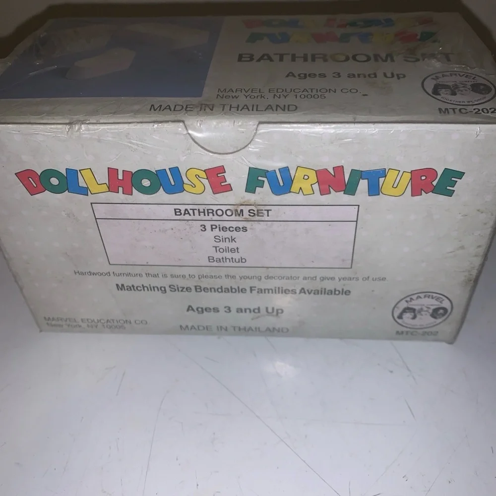 VTG Marvel Education Dollhouse Furniture Bathroom Set